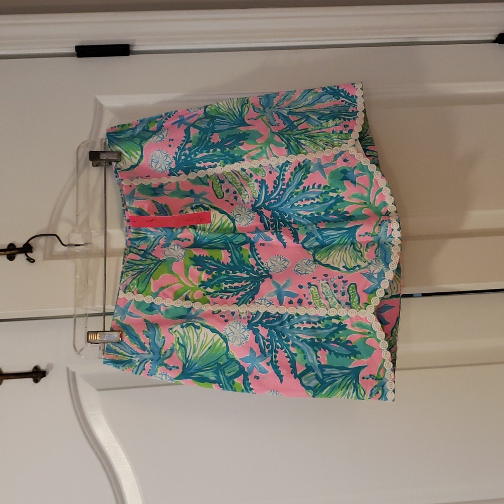 NWT Lilly pulitzer Patty Patty skort Size 12 Mandevilla Baby print. Scallop